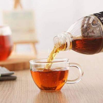 功能性茶飲料新風向 從“青山綠水”到龍井蛤蜊湯，是真養生還是概念游戲？